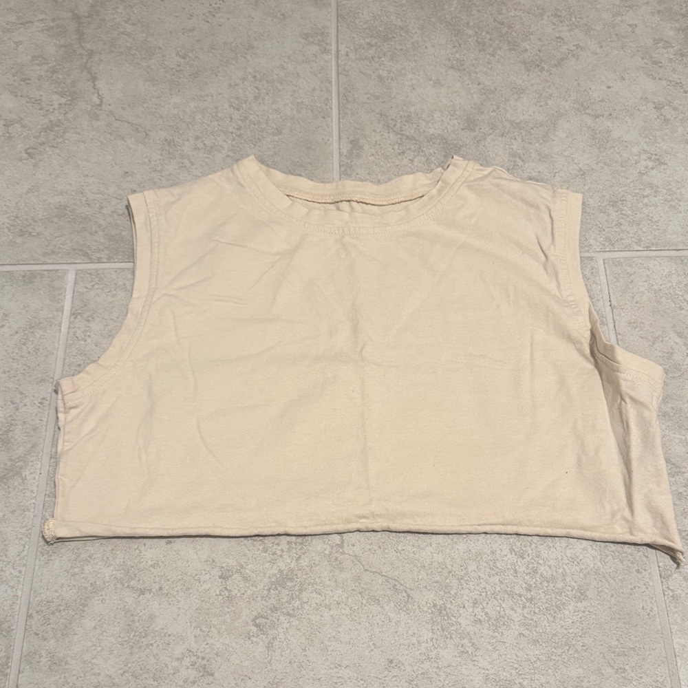 SHEIN Cream Sleeveless Crop Top